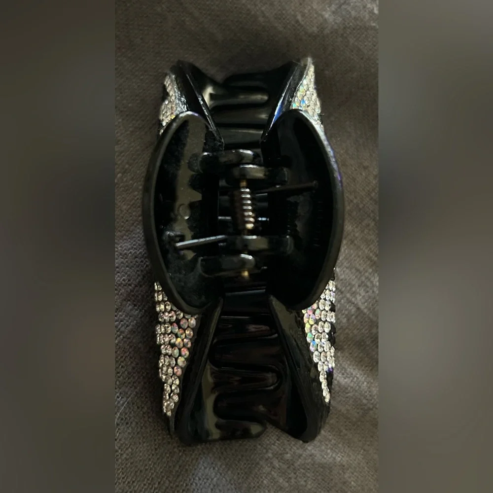 Rhinestone hair claw ๐๐๐๐๐ - Picture 5 of 5